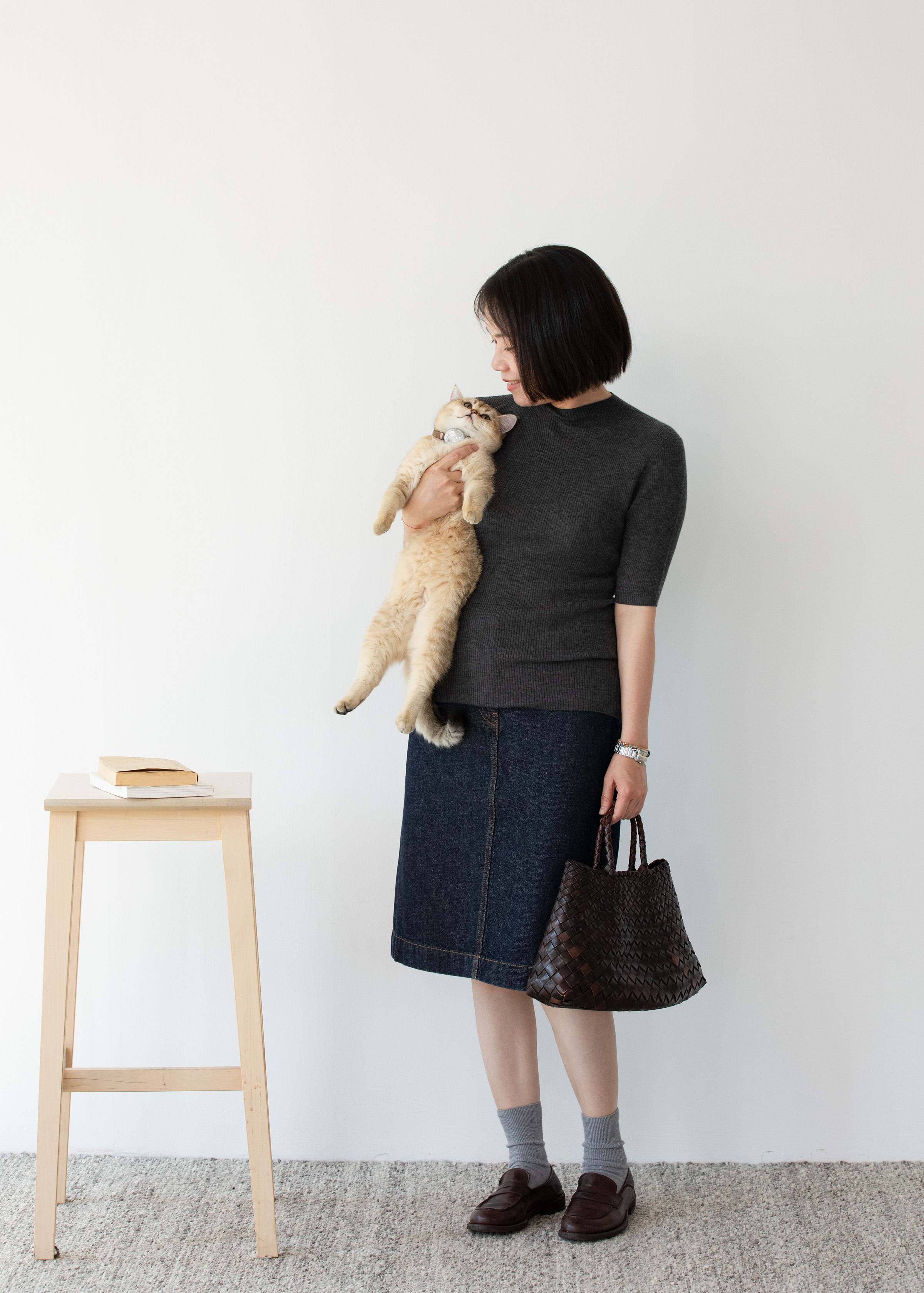 小金象 山羊绒100% 精纺3/68支女一体成型罗纹修身半高领短袖套头