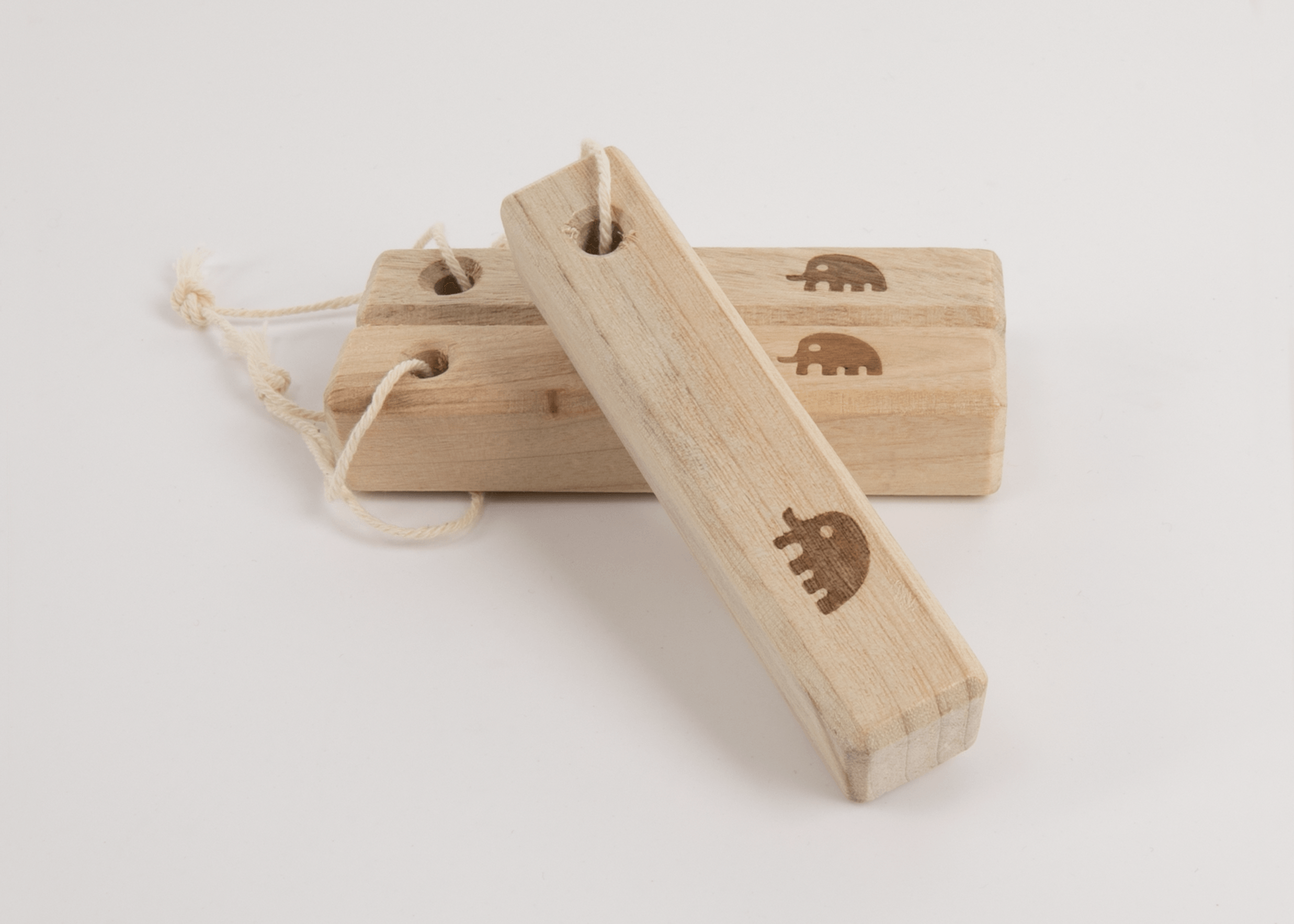 小金象羊绒 - 憨憨天然香樟木条 羊绒衫防虫防蛀 - CAMPHOR  WOOD