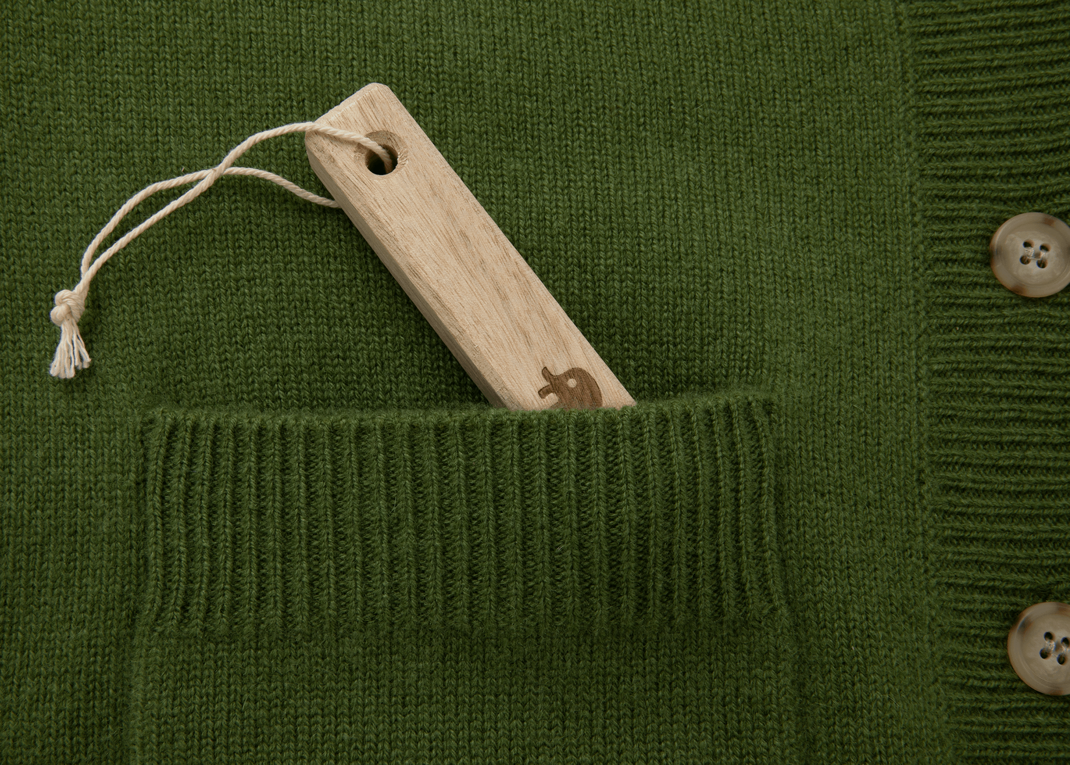 小金象羊绒 - 憨憨天然香樟木条 羊绒衫防虫防蛀 - CAMPHOR  WOOD