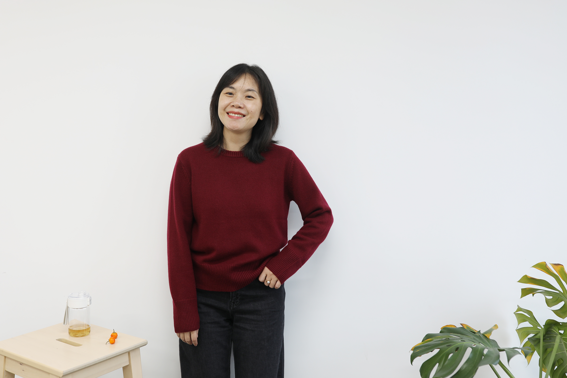 小金象 -山羊绒100% -女5针3根纱厚实基础小圆领宽松套头衫康赛妮