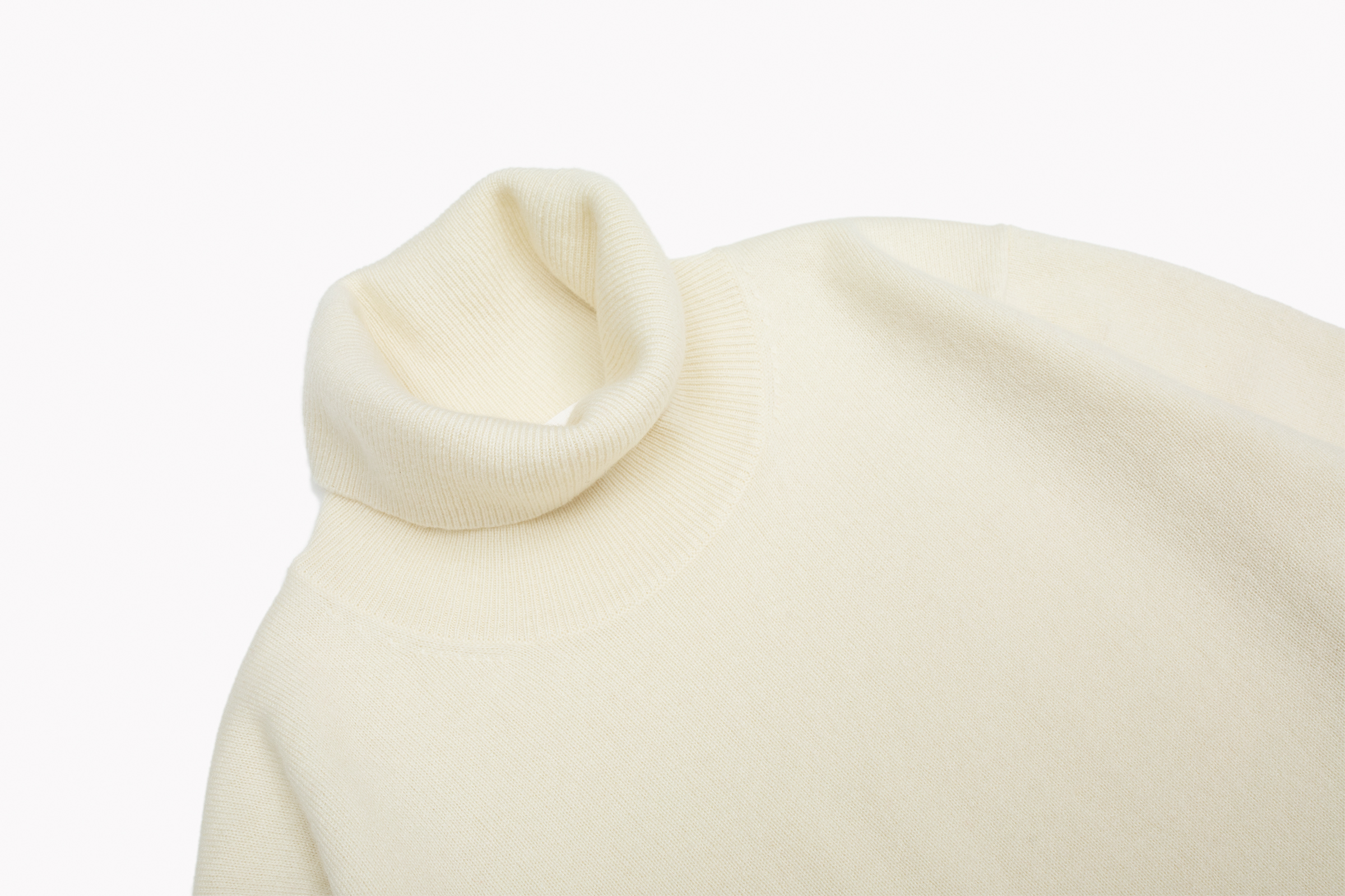 小金象 BABY CASHMERE 100%  女12针经典两翻高领套头衫 康赛妮