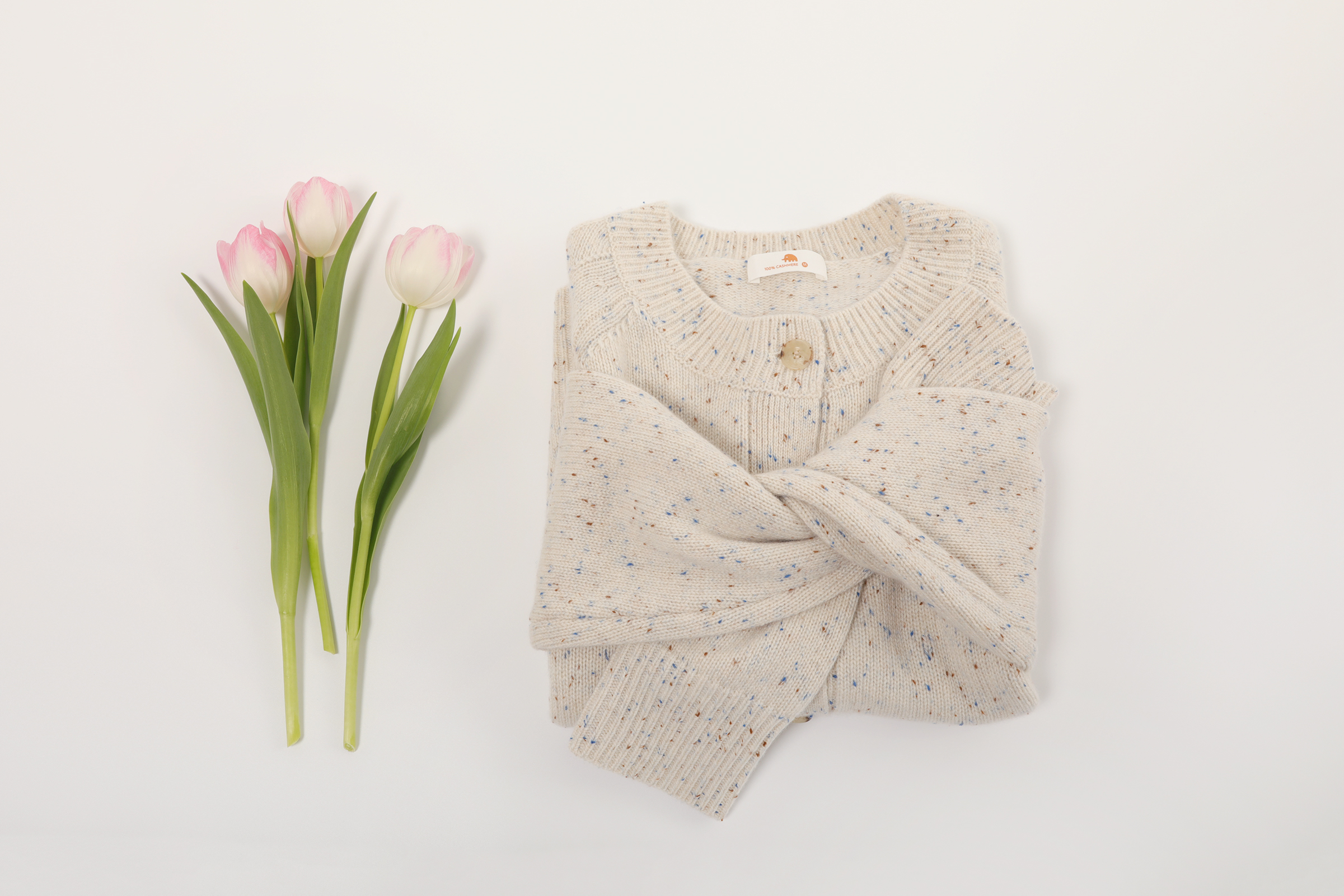 小金象 山羊绒100%-女5针3根纱圆领插肩袖点子纱短款开衫 康赛妮