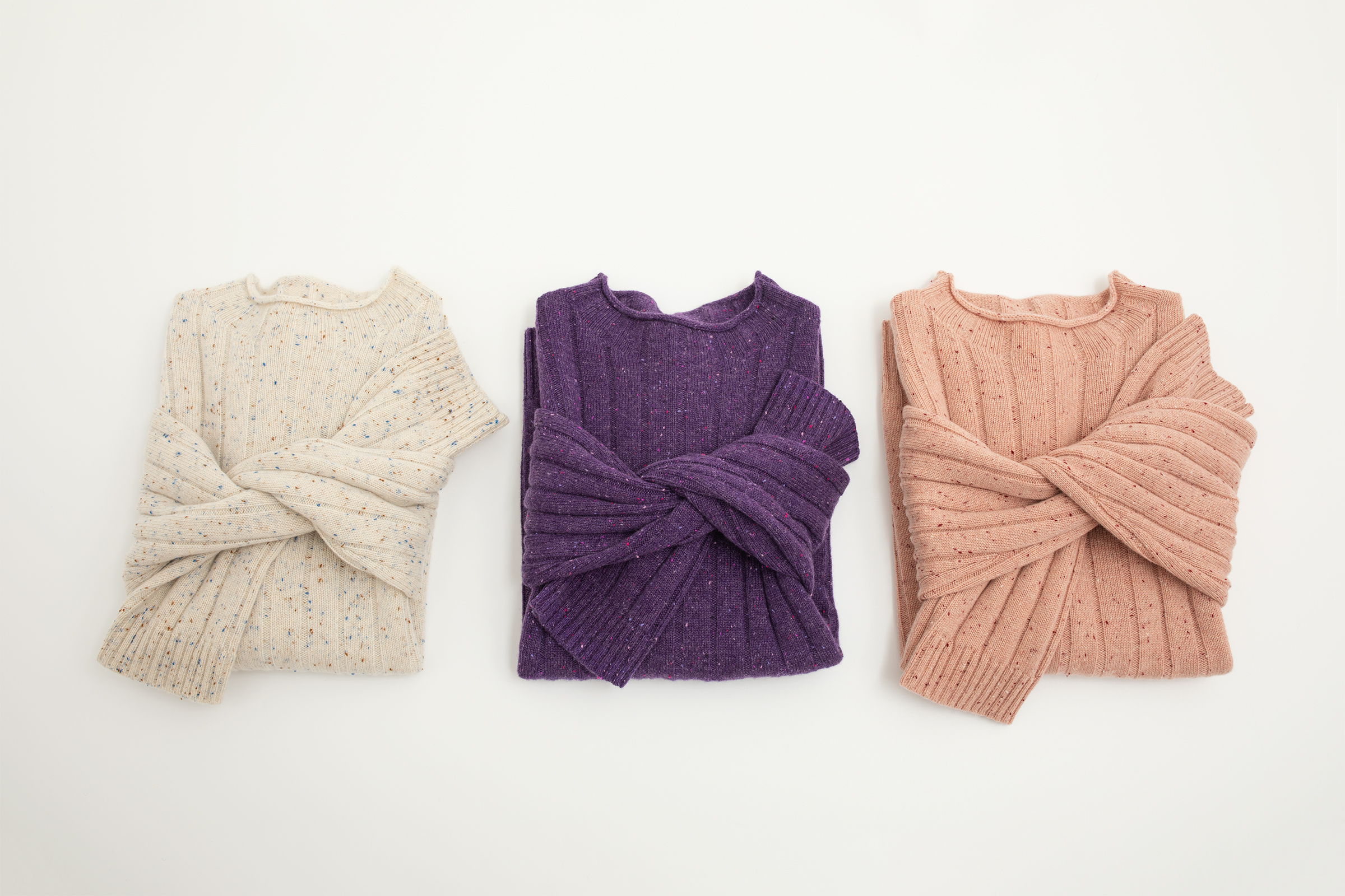 小金象 山羊绒100%女7针中厚点子纱自然卷边半高领落肩宽松套头衫