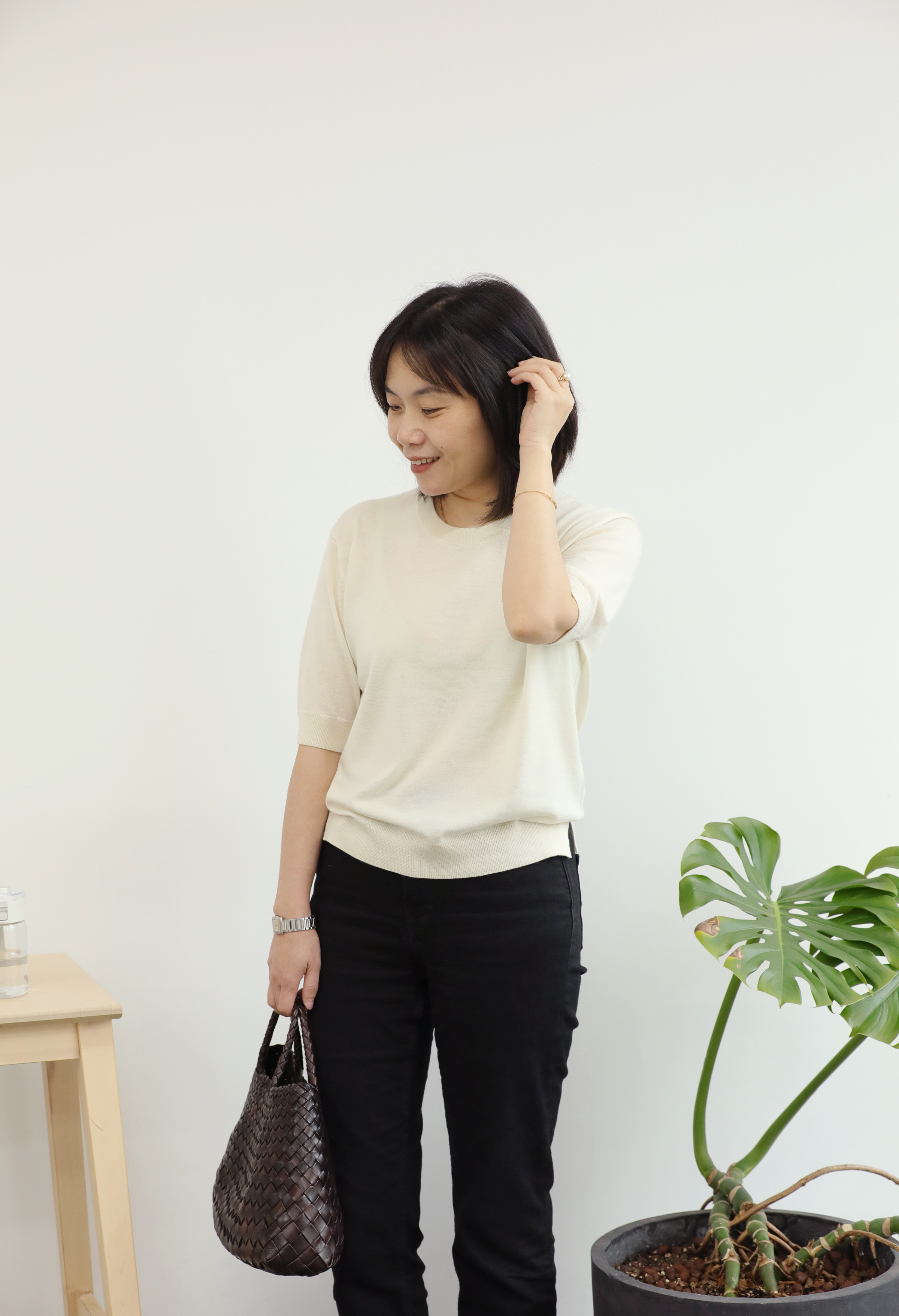 小金象 山羊绒100% -女春秋精纺3股68支轻薄通勤小圆领半袖套头衫