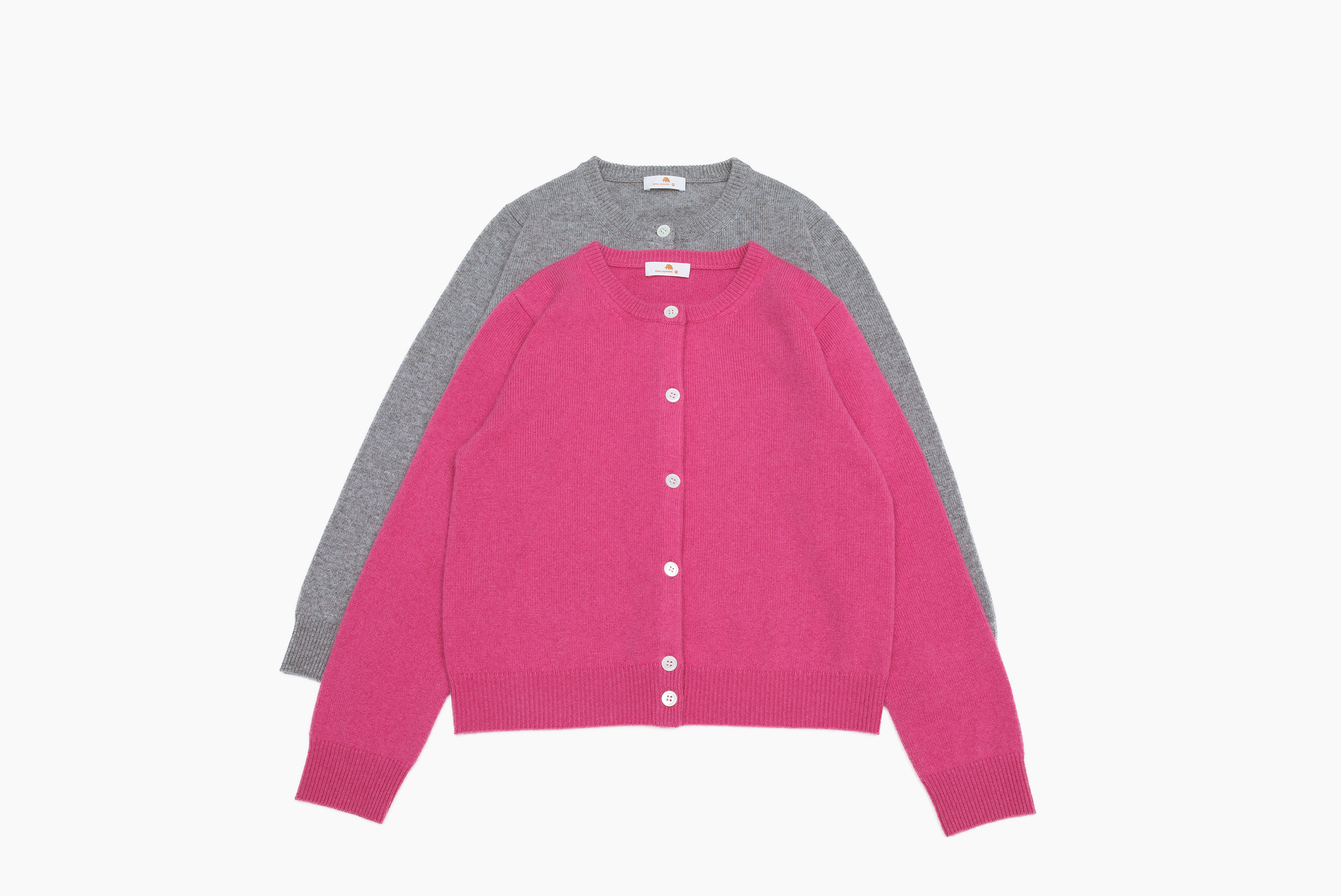 小金象 BABY CASHMERE 100% 女9针中厚小山羊绒短款圆领长袖开衫