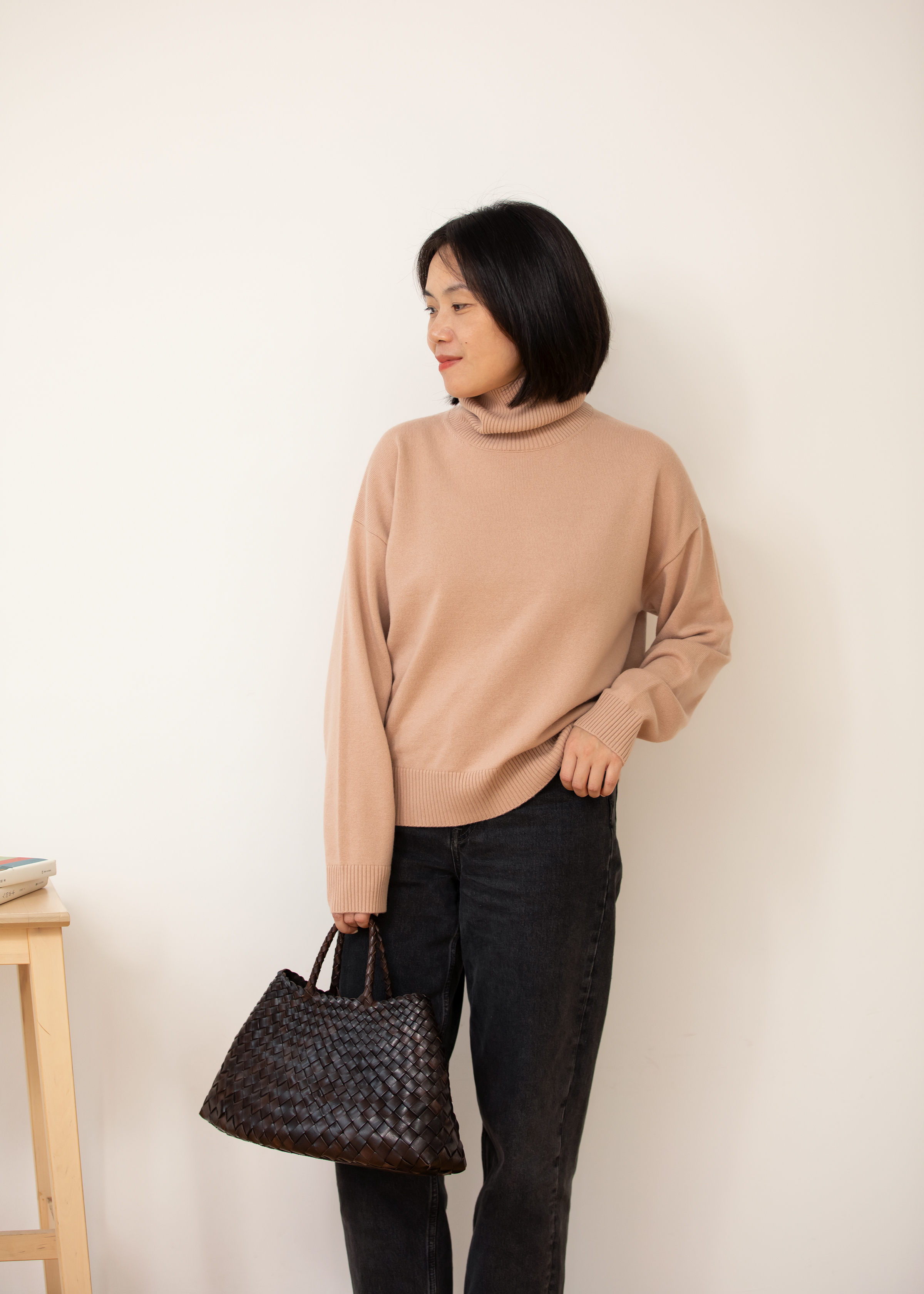 小金象 山羊绒100% 保暖且显瘦的宽松落肩袖加密高领堆堆领套头衫