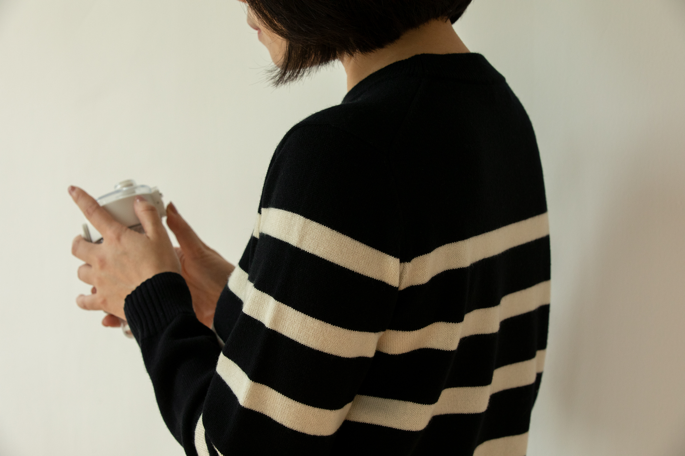 小金象 山羊绒100% - 女36支加密中厚基础圆领长袖套头衫通勤显瘦