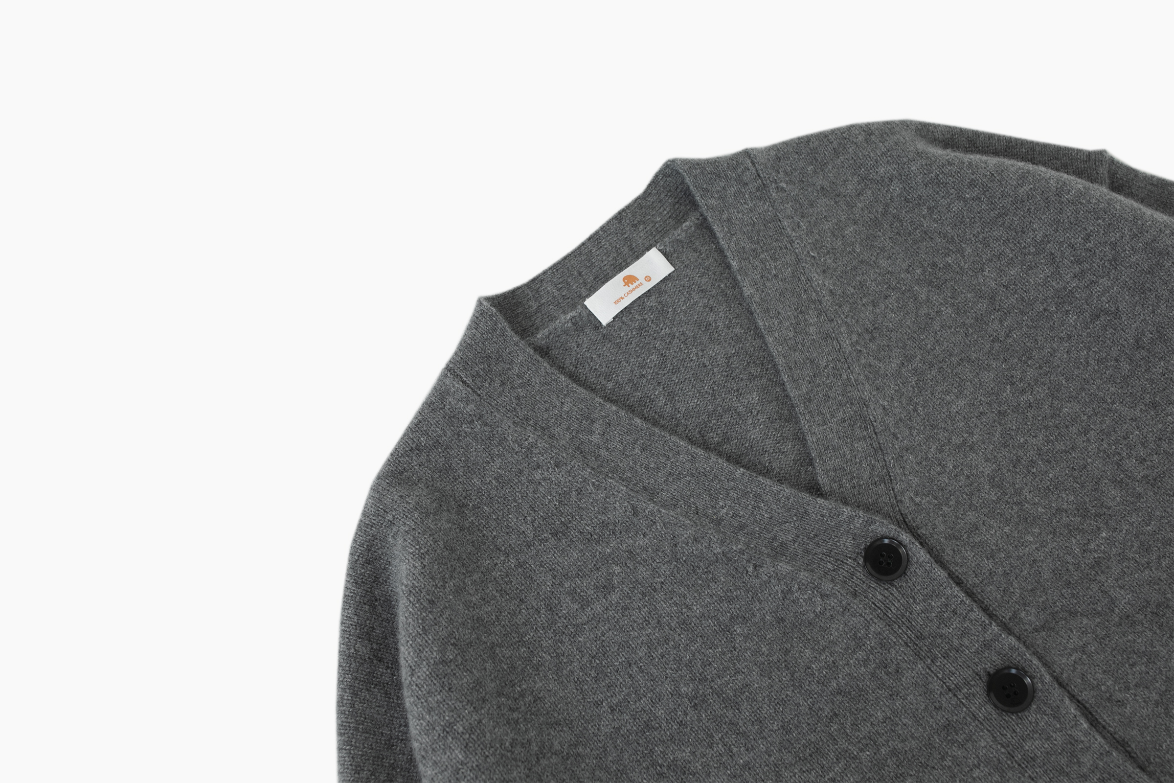 小金象 山羊绒100% - 女7针26支3根纱加密厚实宽松落肩袖V领开衫