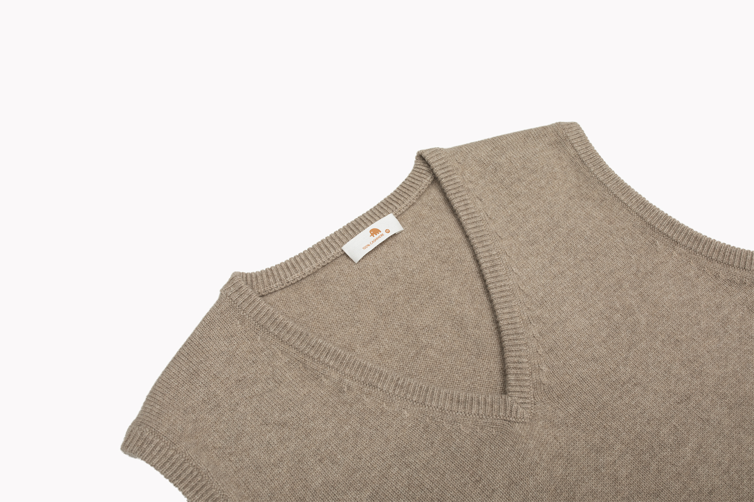 小金象 山羊绒100% 保暖通勤女9针中厚加密V领针织背心马甲康赛妮