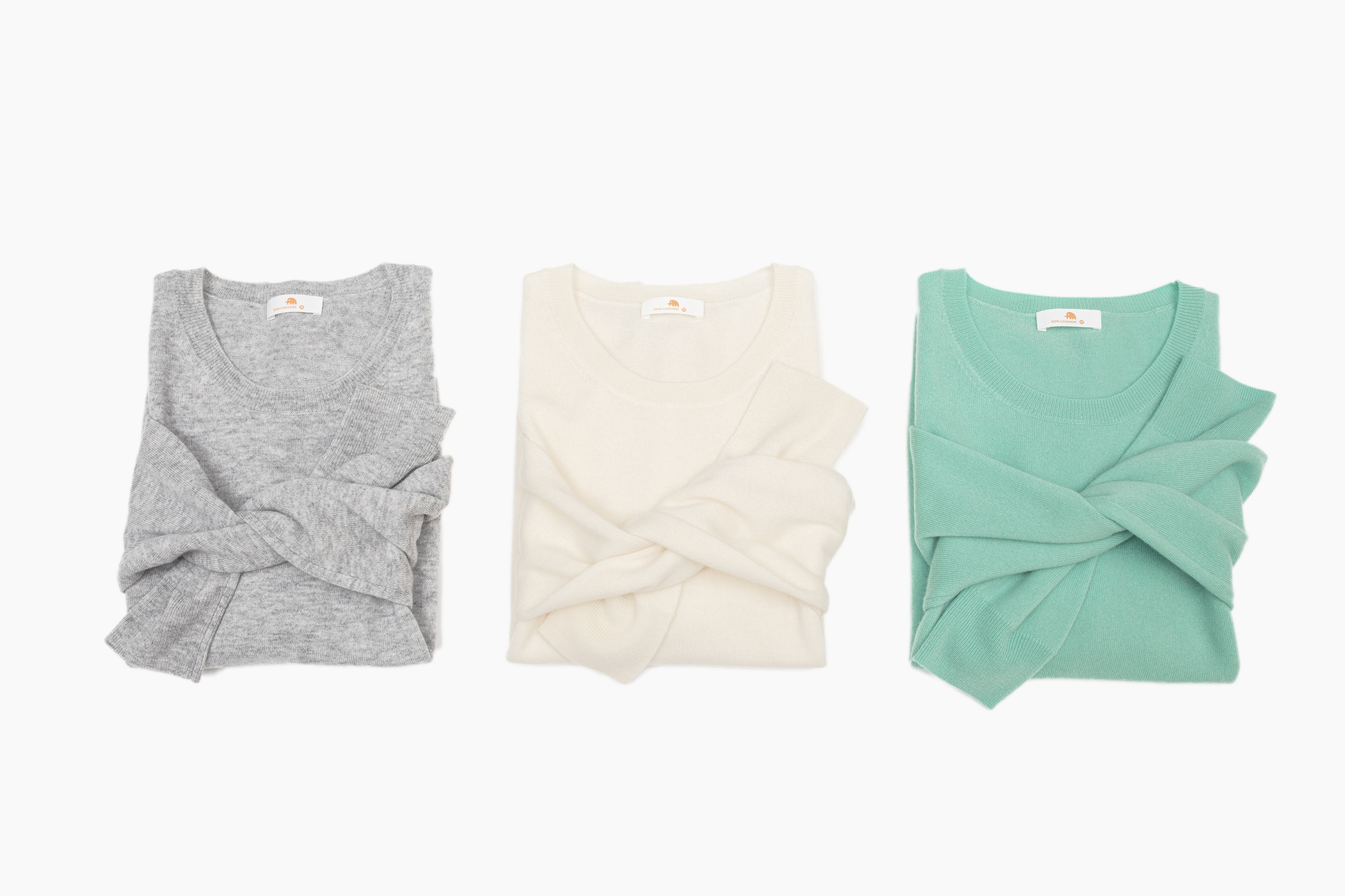 小金象 山羊绒100% 适合春秋天的轻薄圆领微落肩宽松长袖套头衫