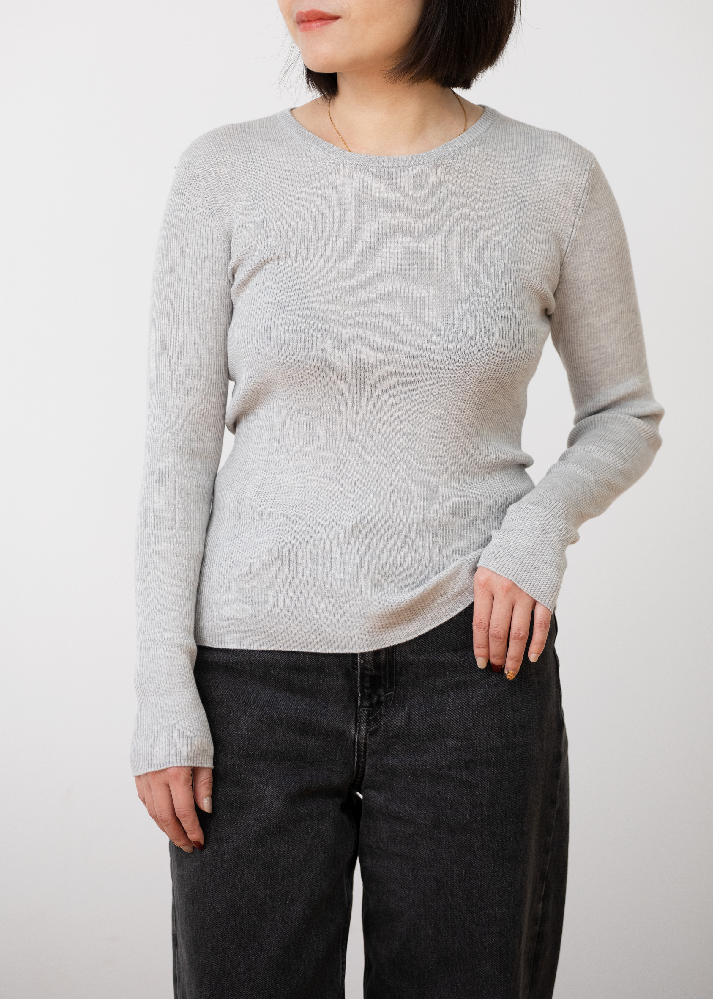 小金象 山羊绒70%真丝30% 轻柔优美春秋低圆领保暖修身长袖打底衫