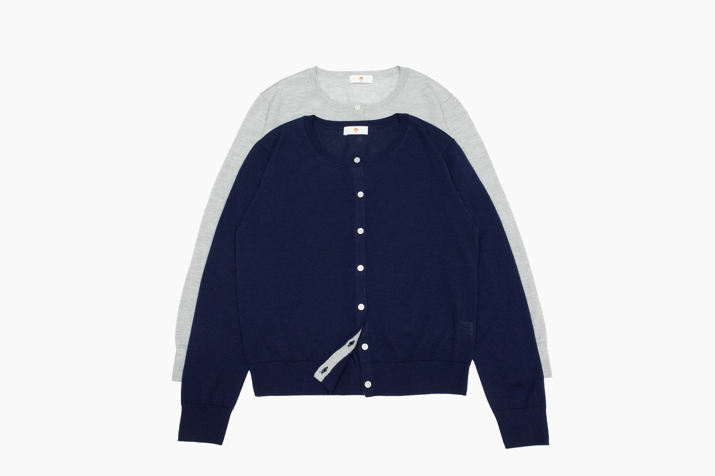 小金象 山羊绒70%真丝30% 女春秋轻薄灵动基础通勤圆领长袖开衫