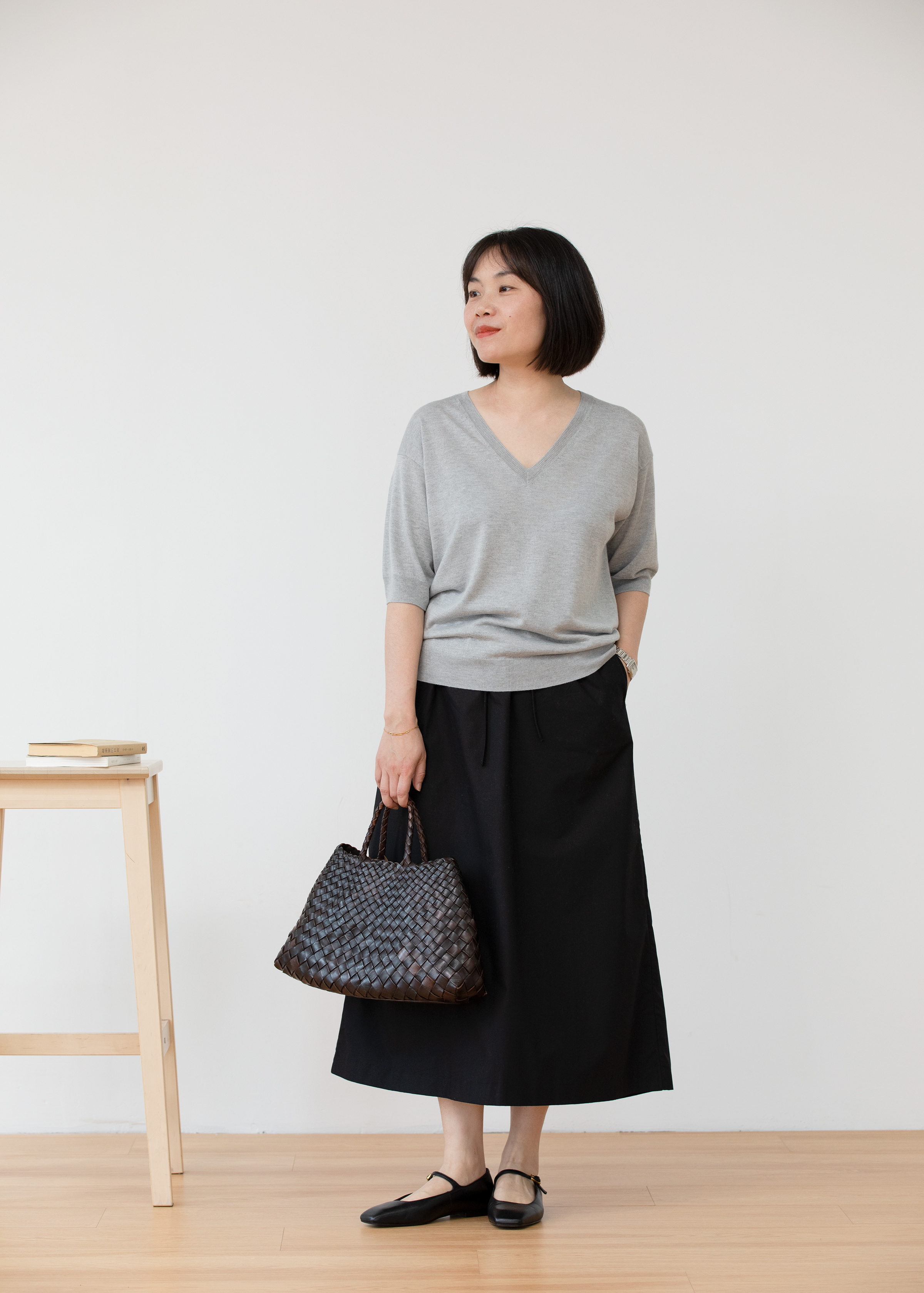 小金象 真丝85%山羊绒15% 春夏基础通勤宽松落肩袖V领短袖套头衫