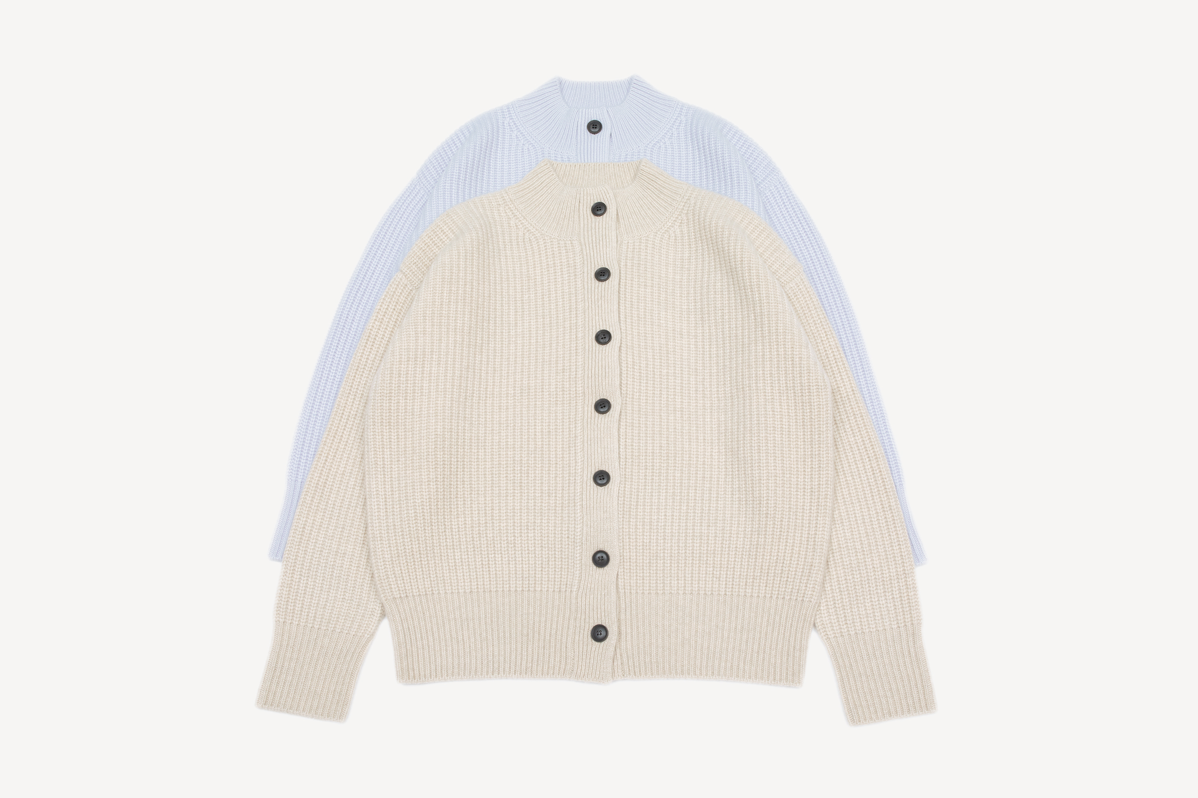 小金象CASHMERE100%女5针4根纱加厚半高领单元宝宽松长袖纽扣开衫