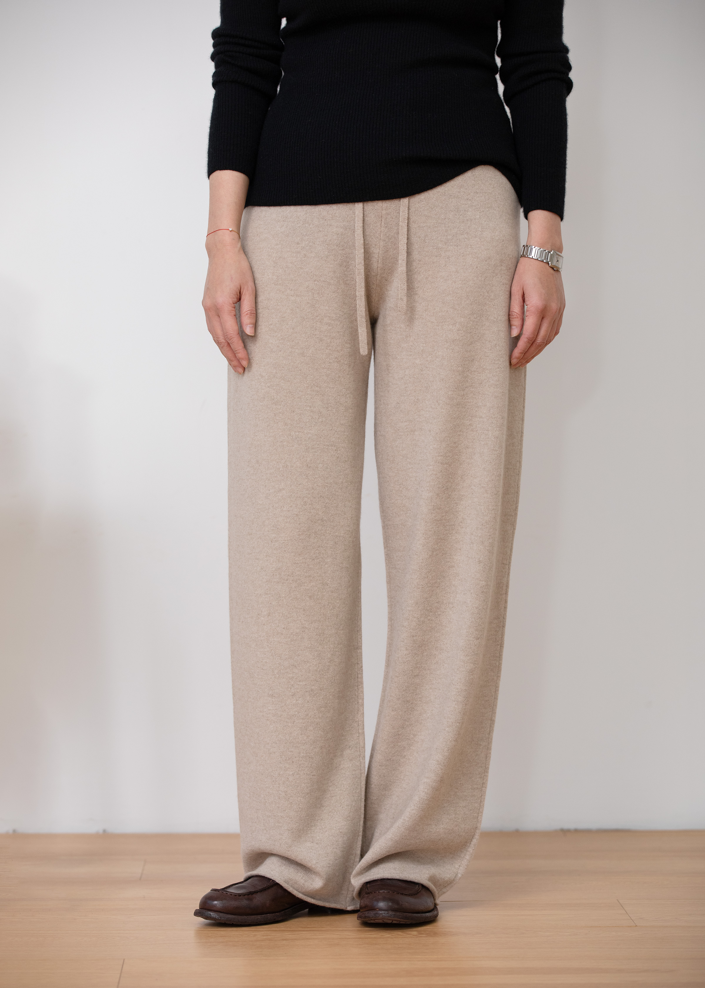 小金象 CASHMERE 100% 女12针薄款休闲自然卷边针织抽绳直筒长裤