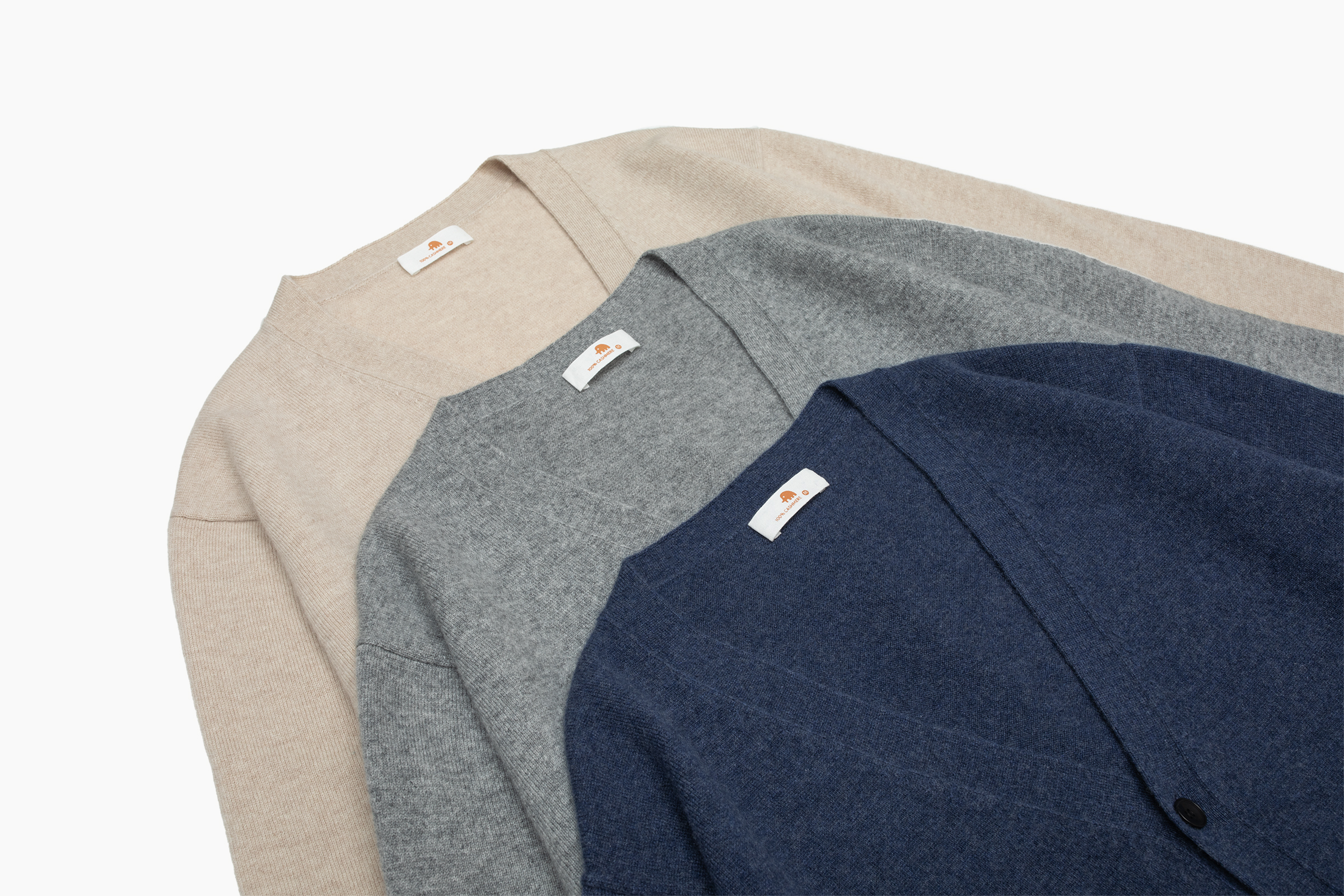 小金象 山羊绒100% 温暖而心安的存在 男12针薄款基础V领长袖开衫