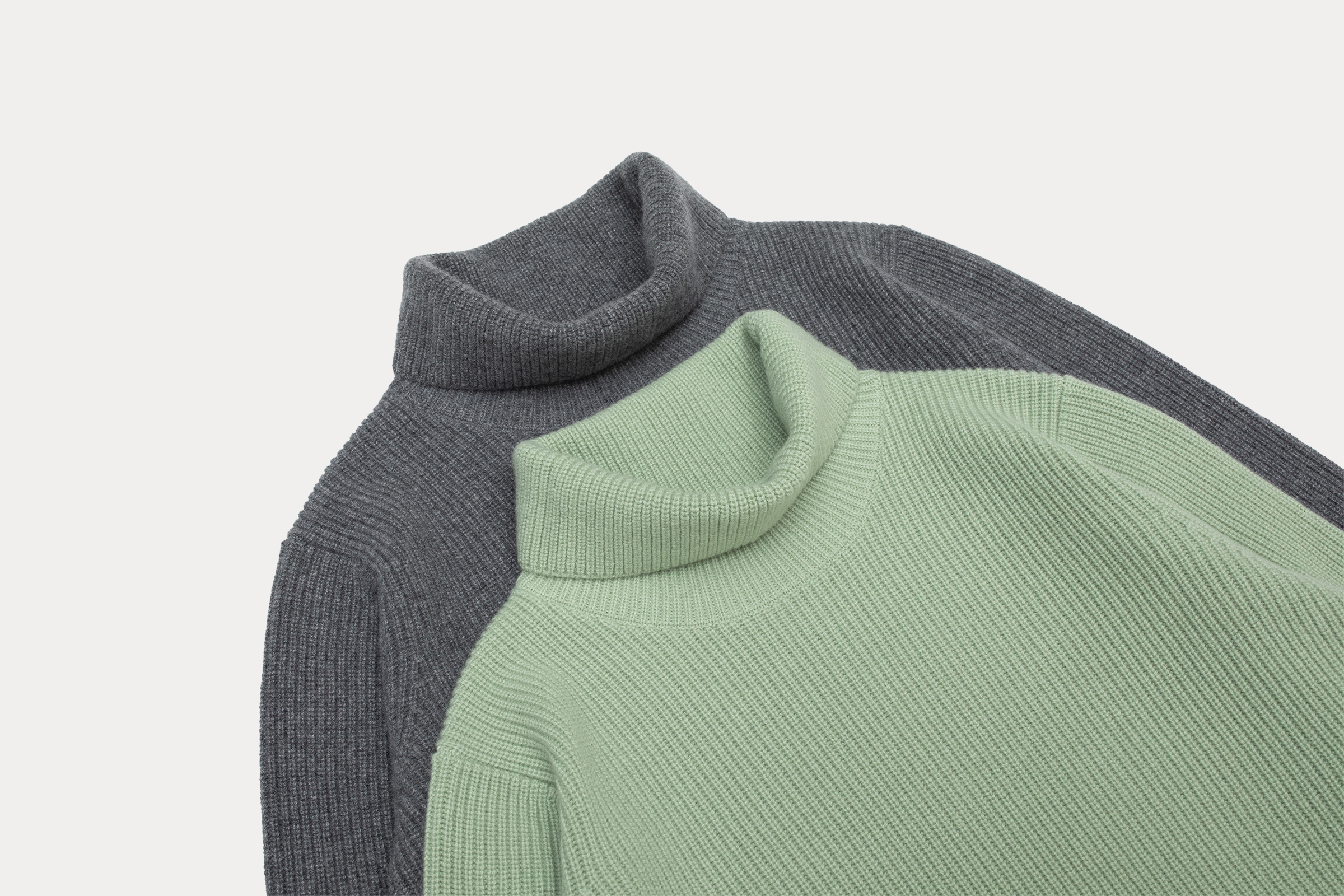 小金象 山羊绒100% 雅致浪漫女9针加厚单元宝两翻高领长袖套头衫