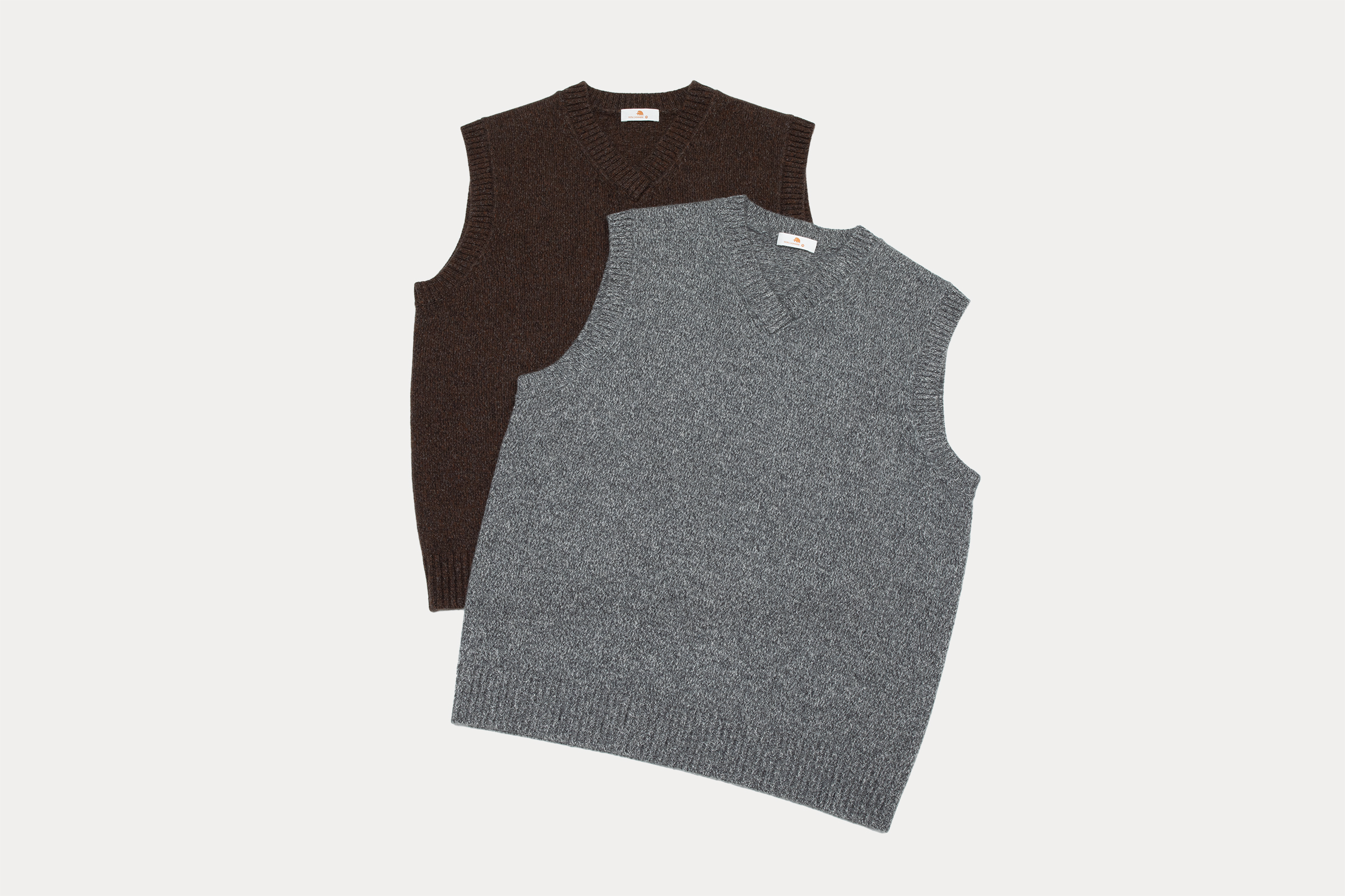 小金象 山羊绒100% 男7针6/26支加厚交叠V领基础通勤套头保暖背心