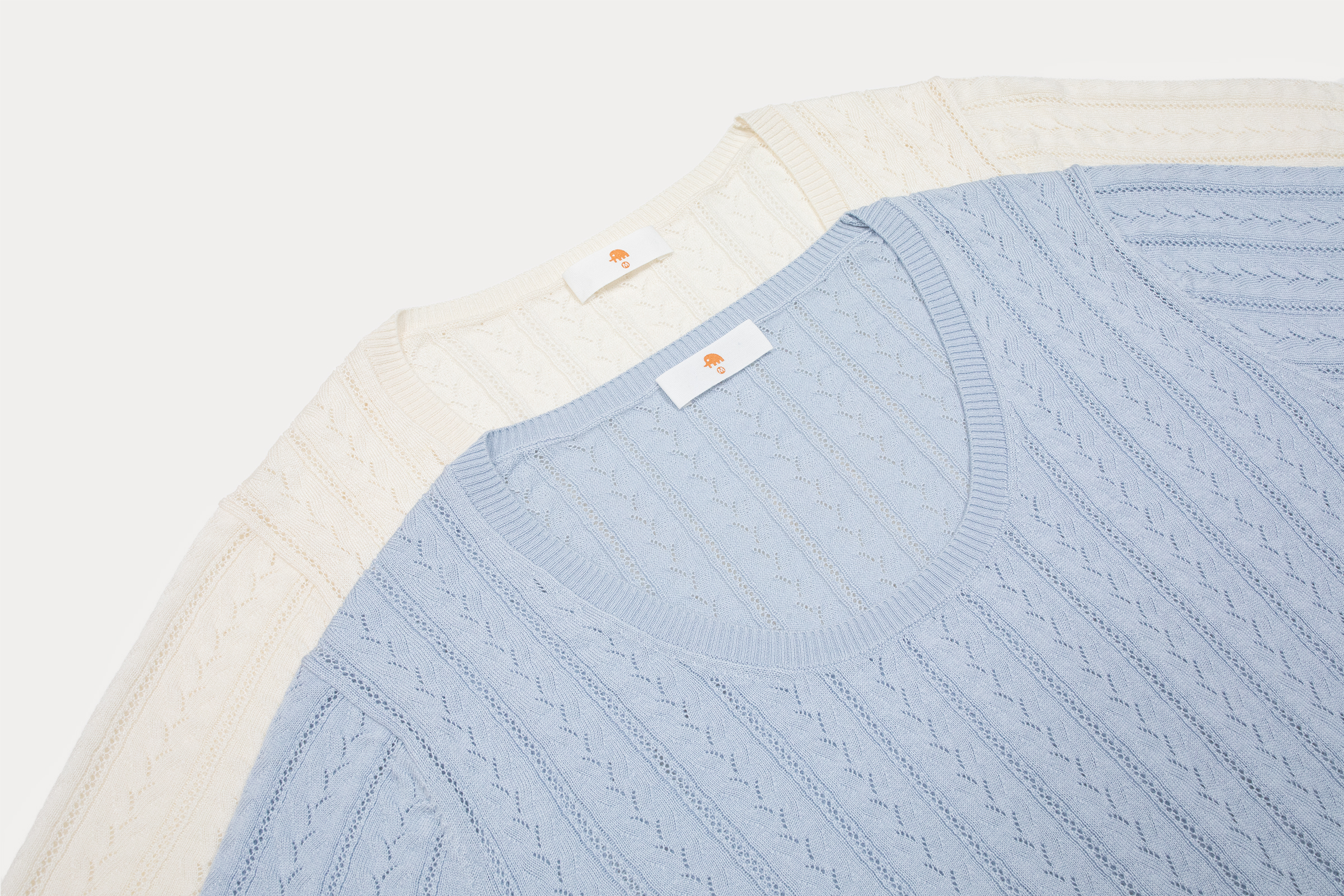 小金象真丝85%山羊绒15%女春夏针织镂空花纹大圆领宽松短袖套头衫