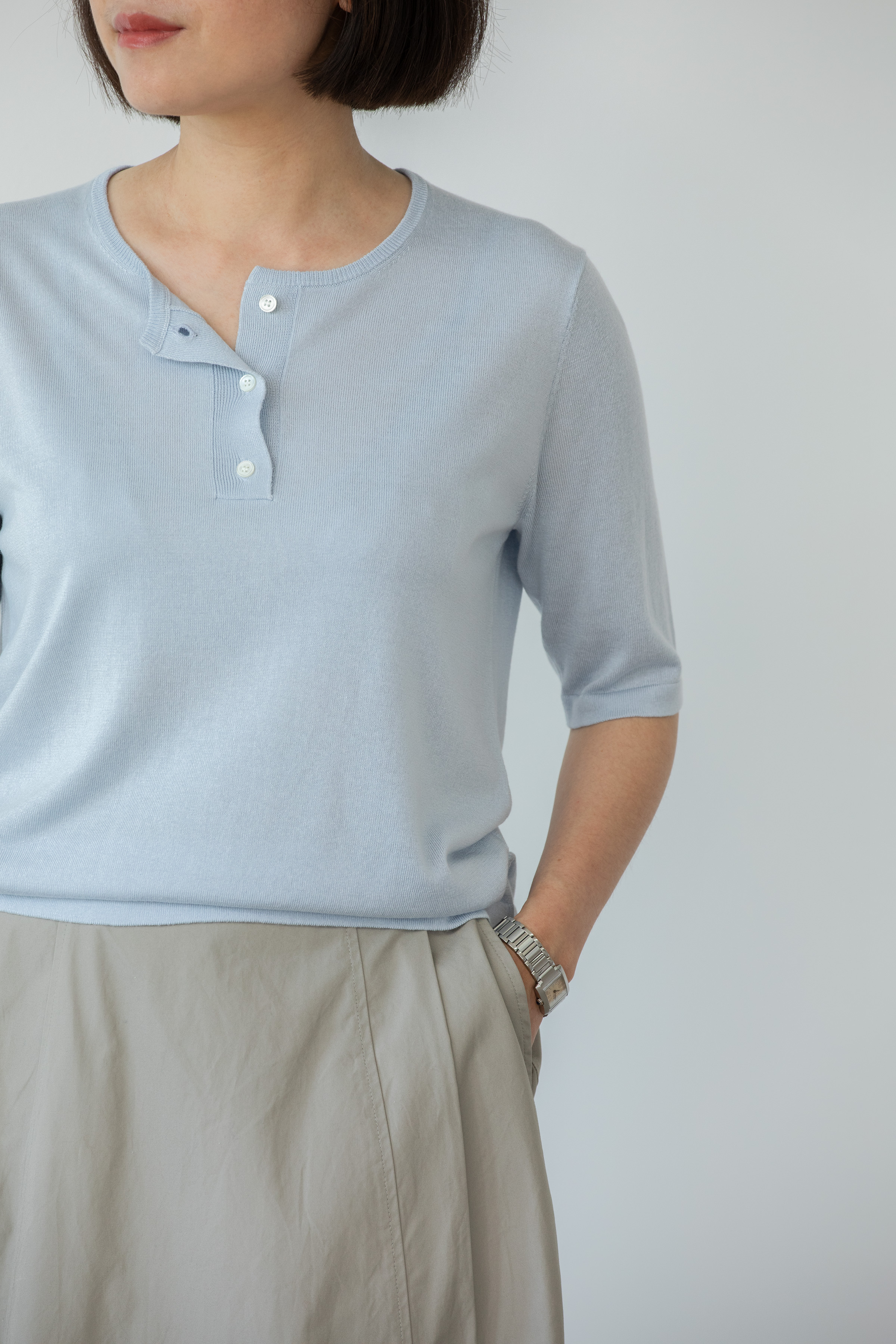 小金象 真丝85%山羊绒15% 女春夏休闲通勤亨利圆领短袖半袖套头衫