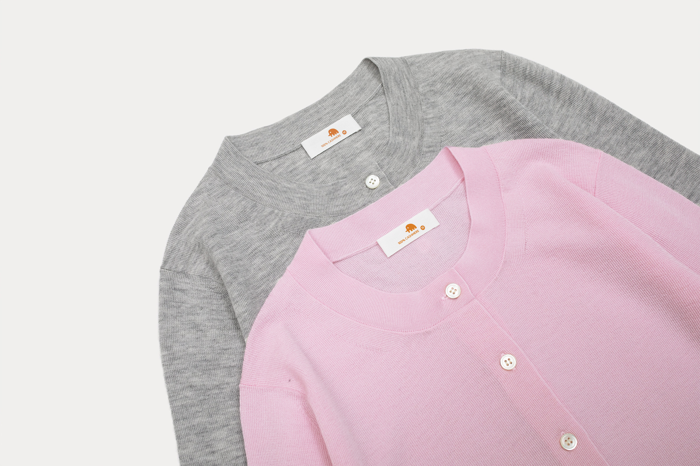 女2股60支1根四平组织精纺圆领长袖开衫