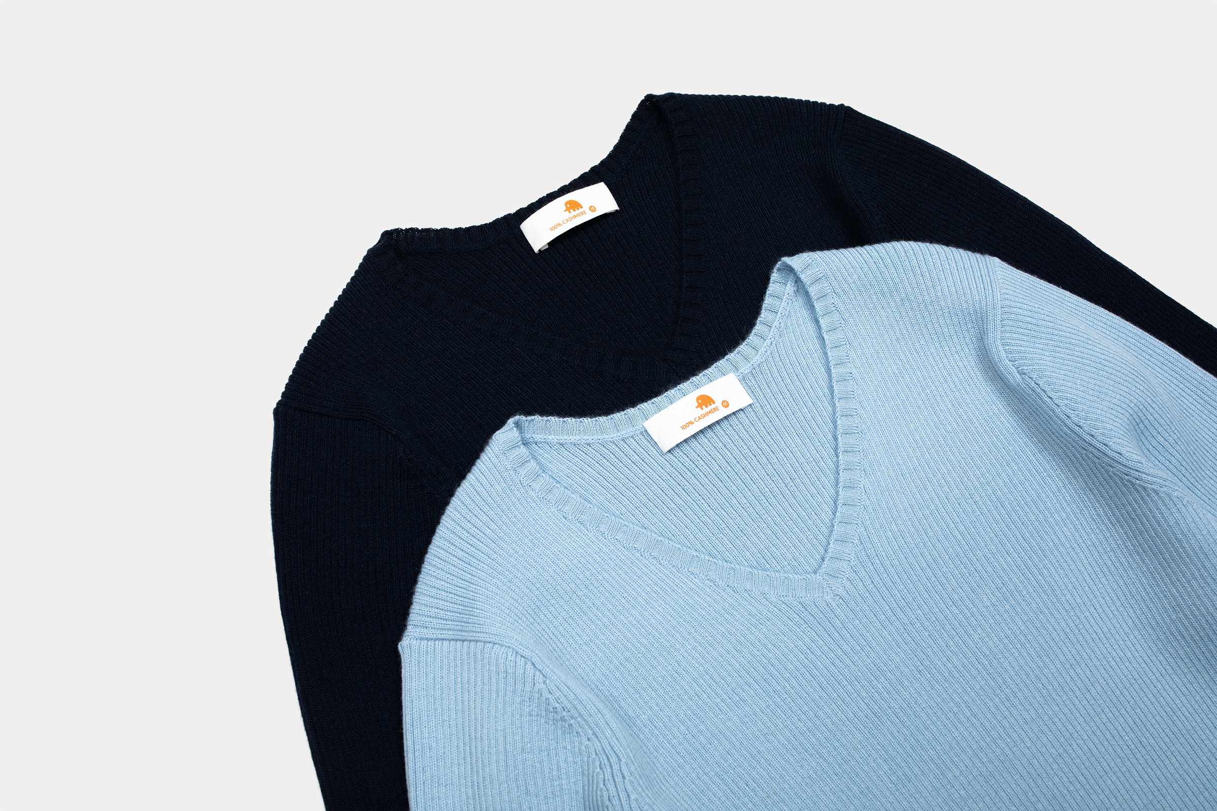 小金象 山羊绒100% 2/60支精纺优质小V领针织罗纹修身收腰打底衫