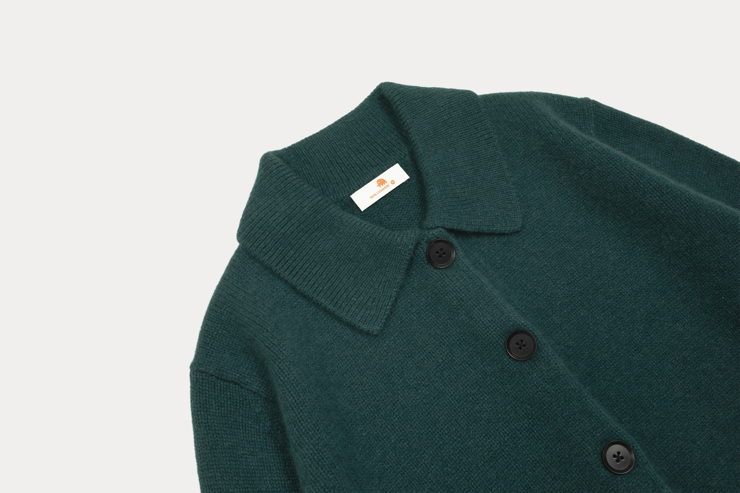 小金象 山羊绒100% 女5针4根纱加厚短款翻领纽扣宽松长袖开衫外套