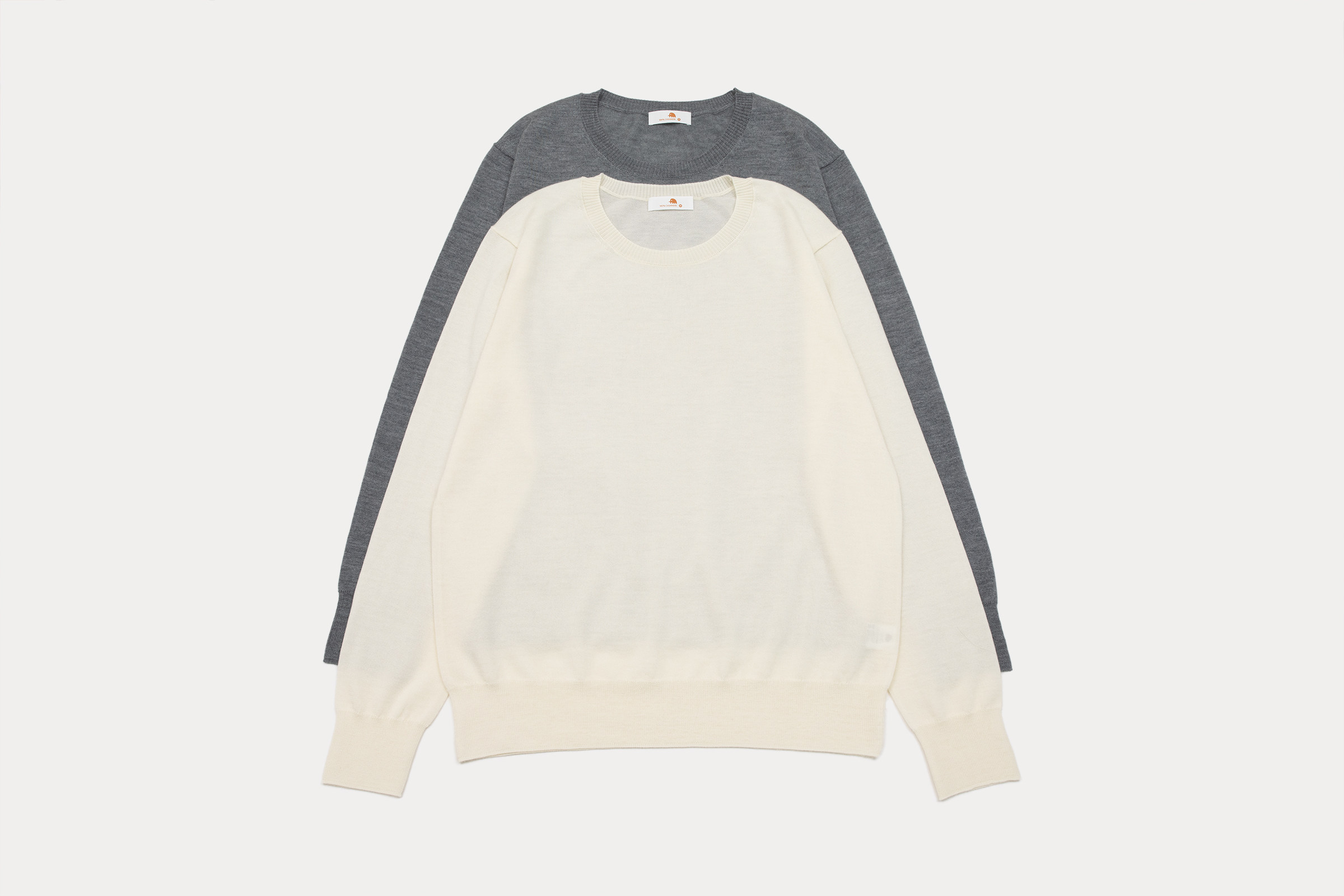 女68支精纺基础原领长袖套头衫