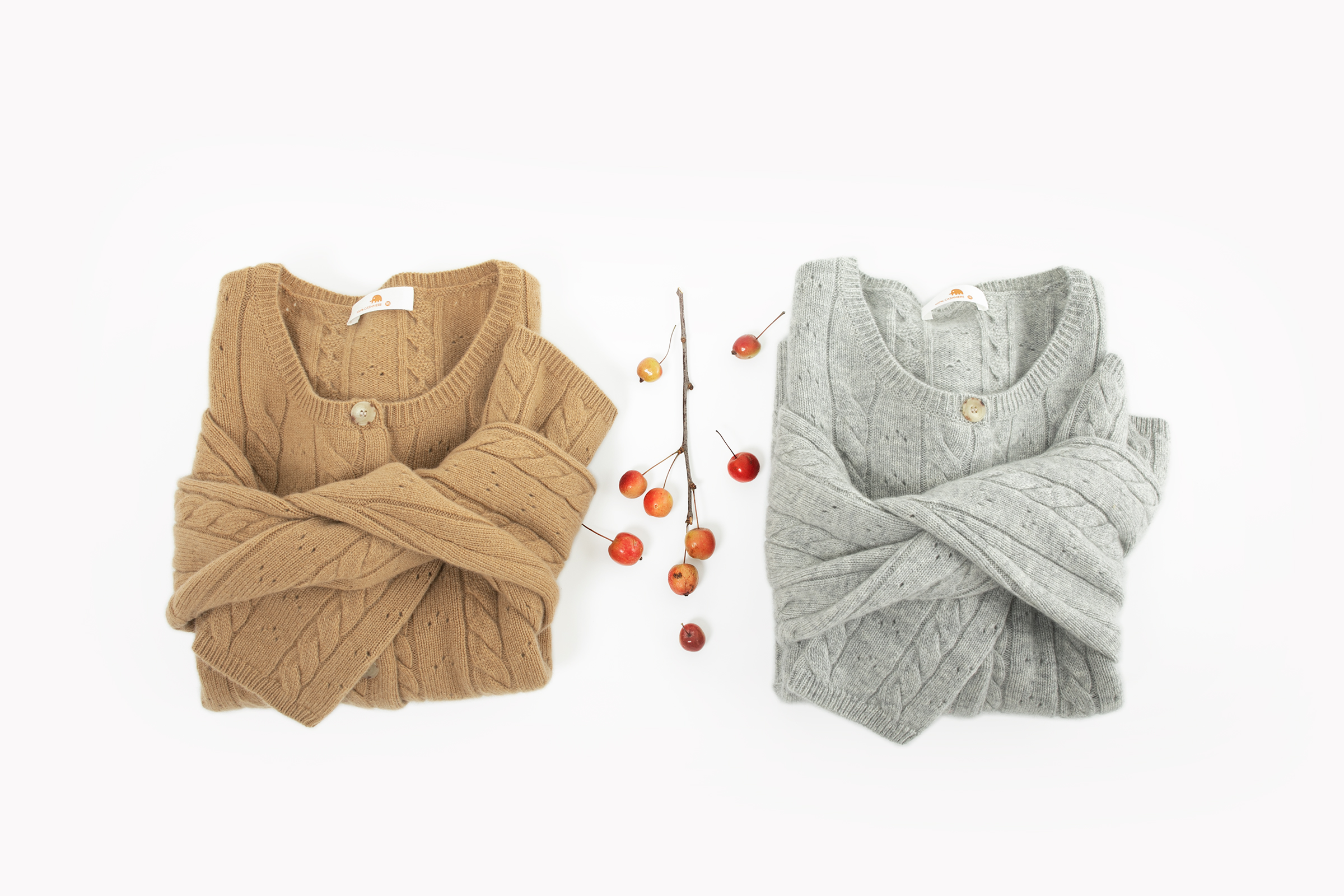 小金象 山羊绒100% -女9针中厚经典麻花镂空圆领短款宽松长袖开衫