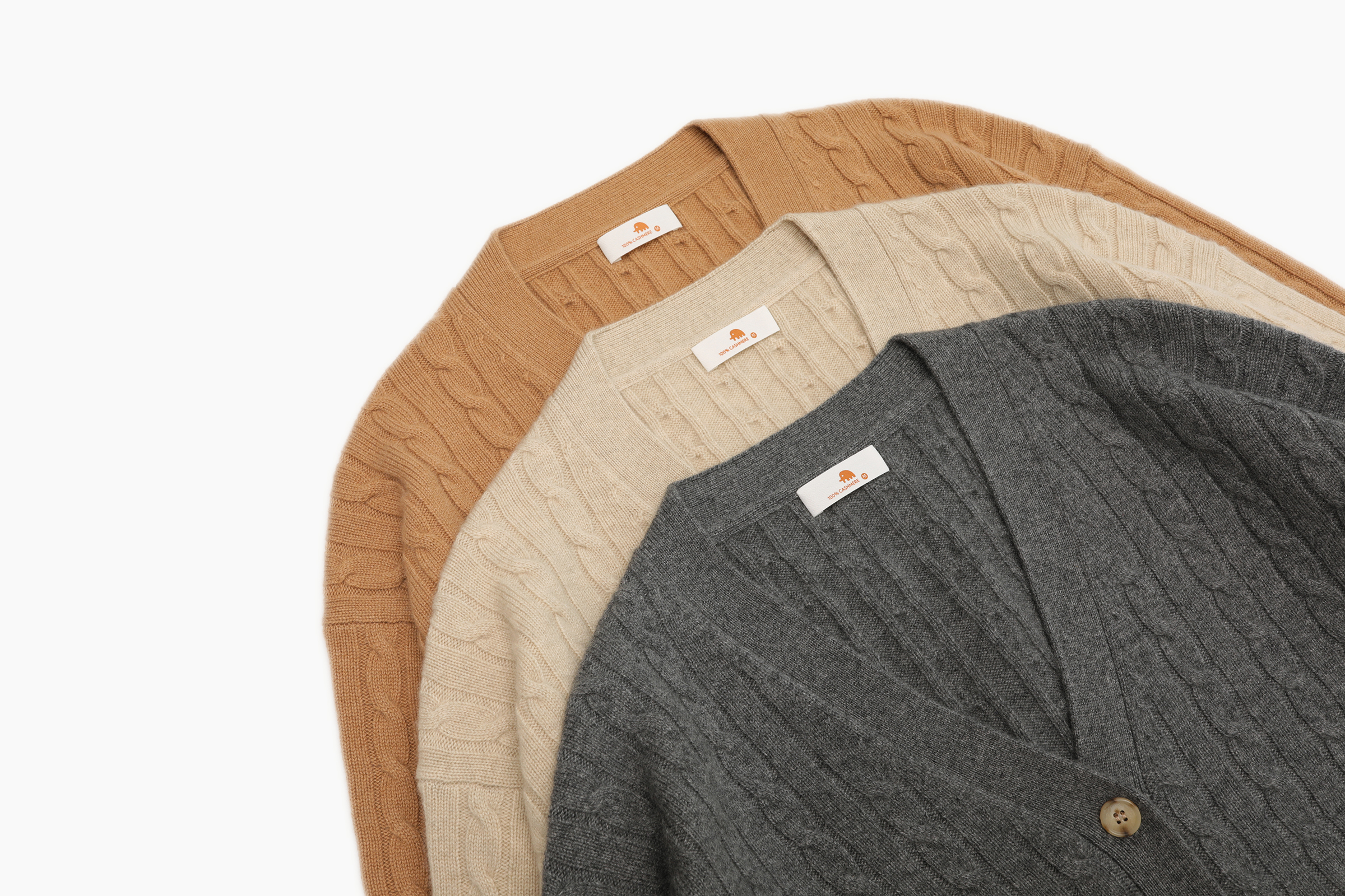 小金象 山羊绒100% 耐心也是一种爱 9针中厚经典麻花宽松V领开衫